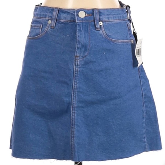 Blank NYC Friendly Skies A-Line Denim Mini Skirt - Picture 2 of 16